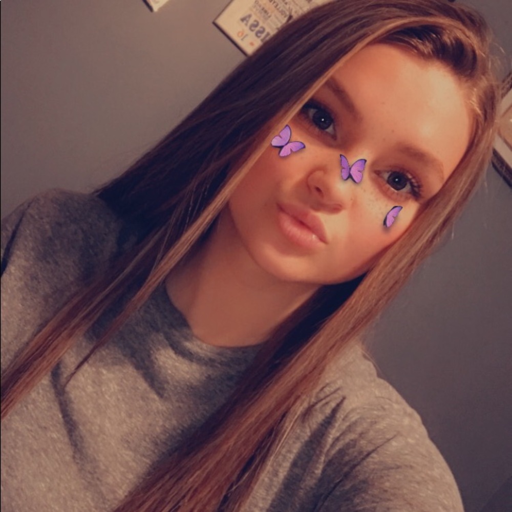 Meet your Posher, Alissa